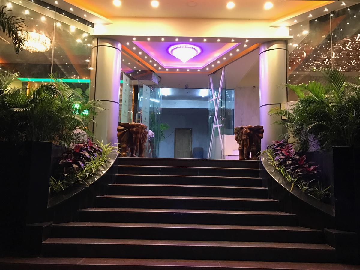 Hyders Park The Business Hotel Thanjavur Eksteriør bilde