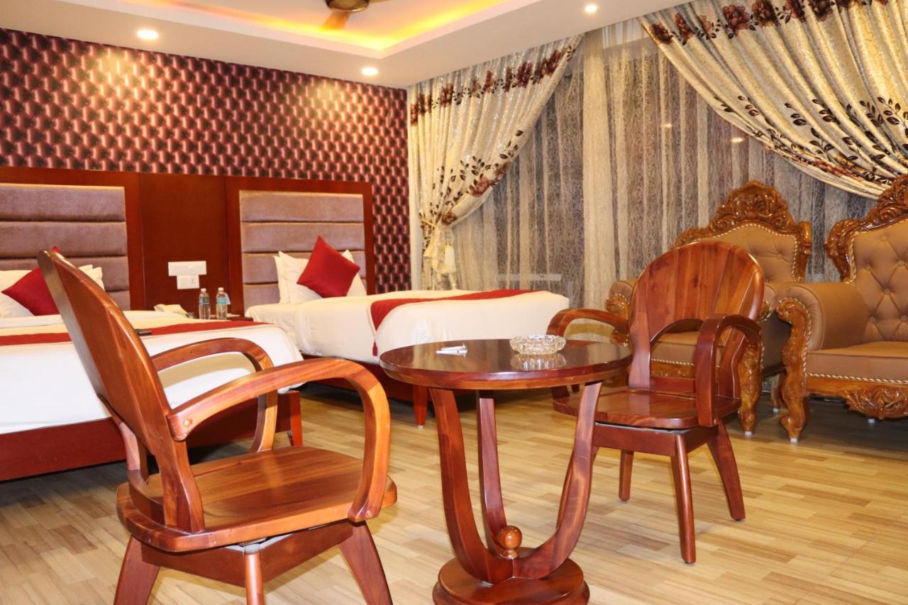 Hyders Park The Business Hotel Thanjavur Eksteriør bilde